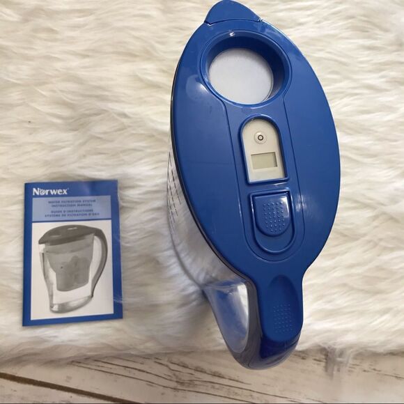 Norwex Water Filtration System Water Pitcher - Picture 2 of 6